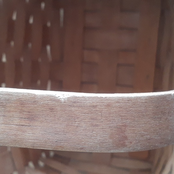 1993 Longaberger classic warm spring basket. - Picture 6 of 16